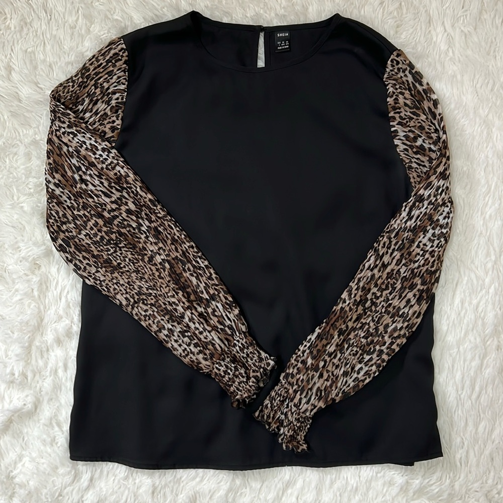 Black blouse with leopard sheer sleeves